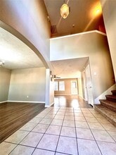 10630 Acacia Forest tr in Houston, TX - Foto de edificio - Building Photo