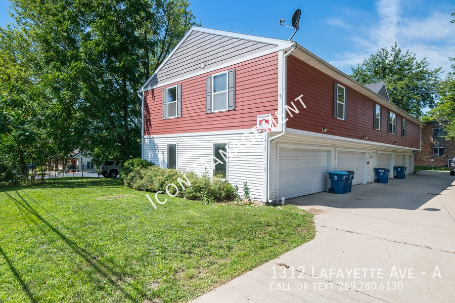 1312 Lafayette Ave-Unit -A in Kalamazoo, MI - Building Photo