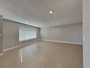 8703 E Valley View Rd in Scottsdale, AZ - Building Photo - Building Photo