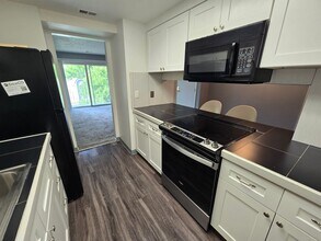 12173 Melody Dr in Westminster, CO - Building Photo - Building Photo