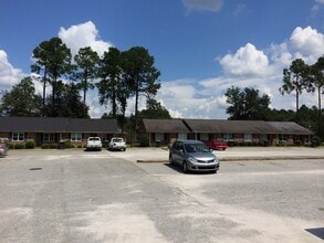 016 University Ct in Statesboro, GA - Building Photo - Building Photo