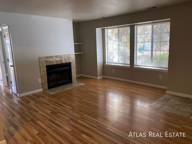 property at 851 S Uravan Ct