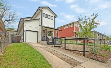 1810 Poquito St in Austin, TX - Building Photo - Building Photo