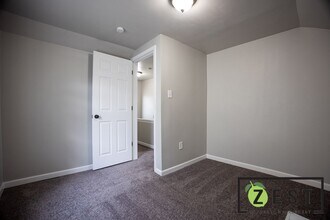 128 W Muir Ave in Hazel Park, MI - Building Photo - Building Photo