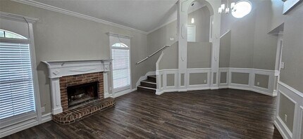 12718 Hilltop Dr in Balch Springs, TX - Building Photo - Building Photo