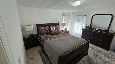 3036 SW 51st St in Fort Lauderdale, FL - Foto de edificio - Building Photo