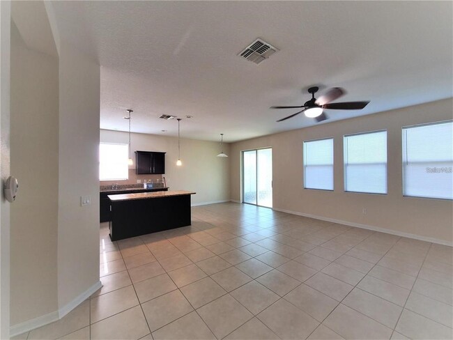 2524 Hunley Loop in Kissimmee, FL - Building Photo - Building Photo