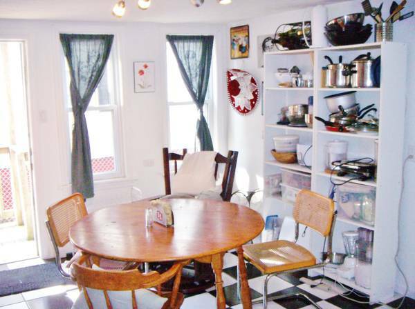 40 Bristol St, Unit 1 in East Cambridge, MA - Building Photo
