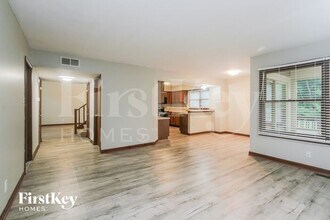 1127 Farmview Ct in Carmel, IN - Building Photo - Building Photo