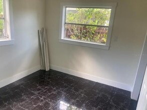 3400 Ithaca St N in St. Petersburg, FL - Building Photo - Building Photo