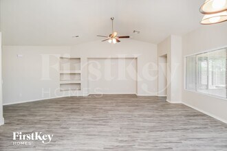 2494 W Mericrest Way in San Tan Valley, AZ - Foto de edificio - Building Photo