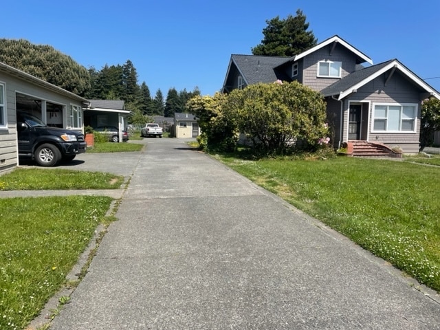 4157 Walnut Dr in Eureka, CA - Building Photo - Building Photo