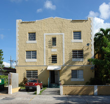 2015 SW 6th St Apartments