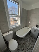 882 Quinnipiac Ave in New Haven, CT - Building Photo - Building Photo