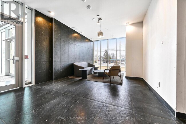 1010 Sandy Beach Rd in Pickering, ON - Building Photo - Building Photo