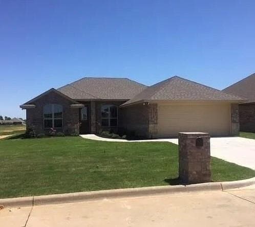 property at 9112 Parkview Cir
