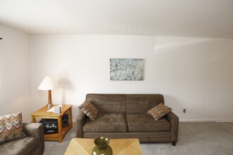 The Arch Bloomington in Bloomington, IN - Building Photo - Interior Photo