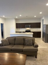 123 Prism Ave SW in Rio Rancho, NM - Building Photo - Building Photo