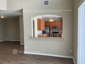 16345 Dinsdale Dr in Spring Hill, FL - Foto de edificio - Building Photo