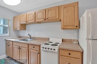 4228 N Ocean Blvd in Fort Lauderdale, FL - Building Photo - Building Photo