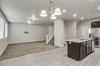 258 W Willow Creek Dr in Saratoga Springs, UT - Building Photo - Building Photo