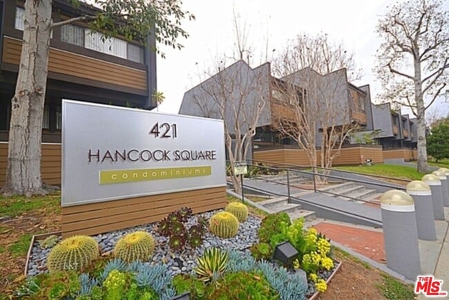 property at 421 S Van Ness Ave