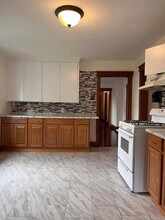 17 Washington St in Fitchburg, MA - Building Photo - Building Photo