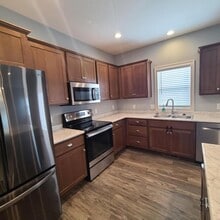 13656 Four Elms Trail in Fort Wayne, IN - Building Photo - Building Photo