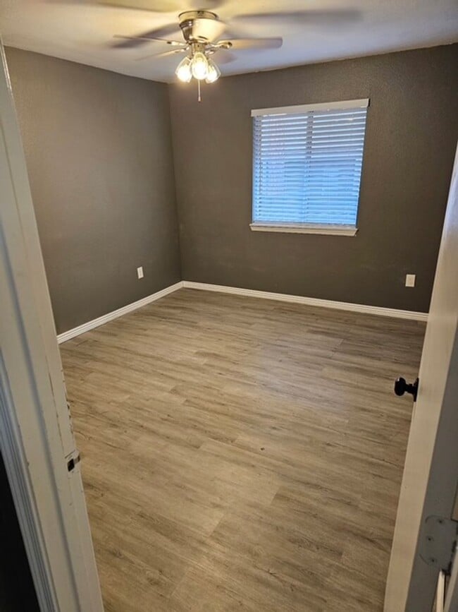 property at 1385 W University Ave