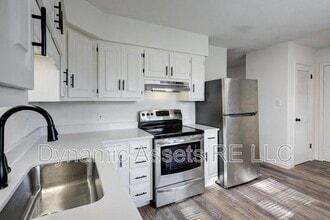 204 E 24th St in Pittsburg, KS - Building Photo - Building Photo