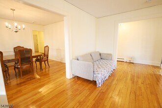 15 Edgar St in Summit, NJ - Building Photo - Building Photo