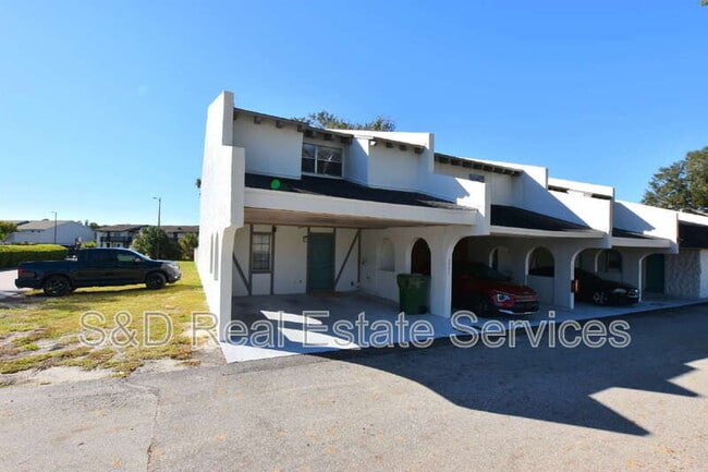 2251 9th St SE in Winter Haven, FL - Building Photo - Building Photo