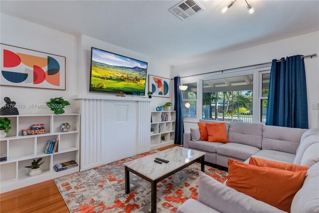 property at 820 SW 26th Rd