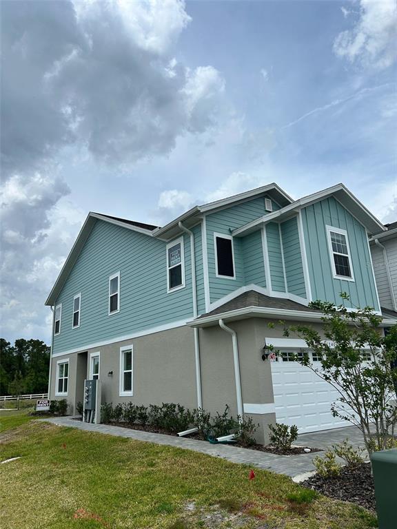 1341 Wycliffe Wy in St. Cloud, FL - Foto de edificio - Building Photo