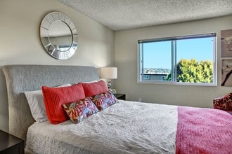Arrive Magnolia in Seattle, WA - Building Photo - Building Photo