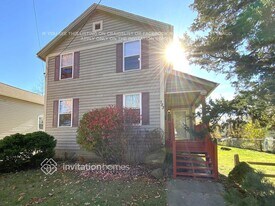 783 E Galena Blvd in Aurora, IL - Building Photo