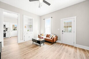 639 Maple St in Columbus, IN - Building Photo