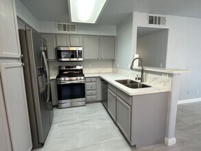 3066 Tarpon in Las Vegas, NV - Building Photo - Building Photo