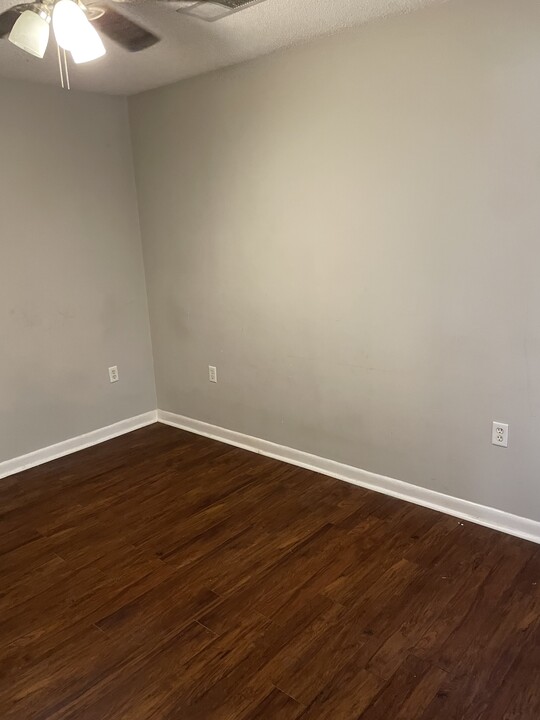 1411 Collegiate Cir, Unit 102 in Raleigh, NC - Building Photo