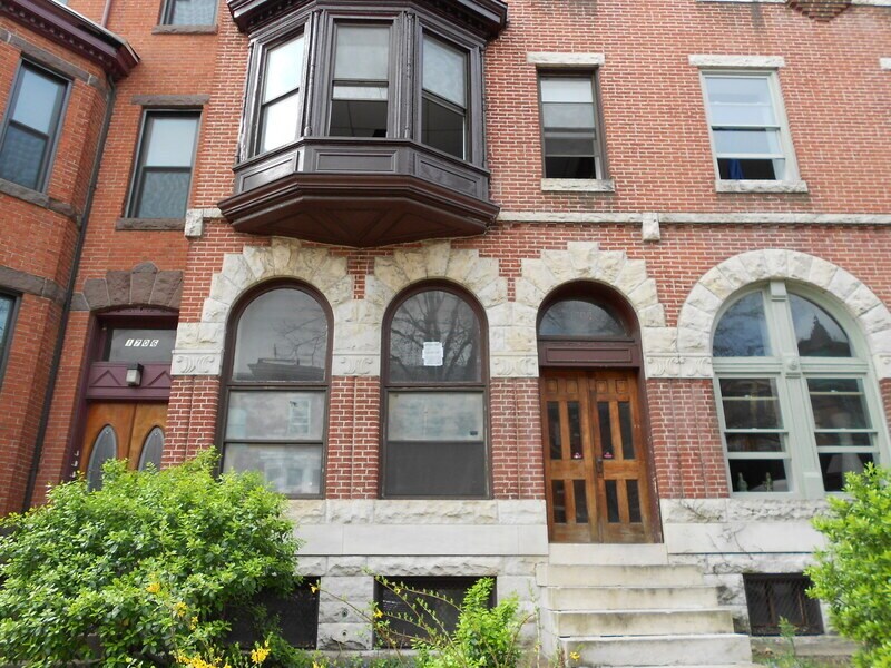 1708 Linden Ave in Baltimore, MD - Building Photo