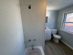 704 W 21st St in Lorain, OH - Building Photo - Building Photo