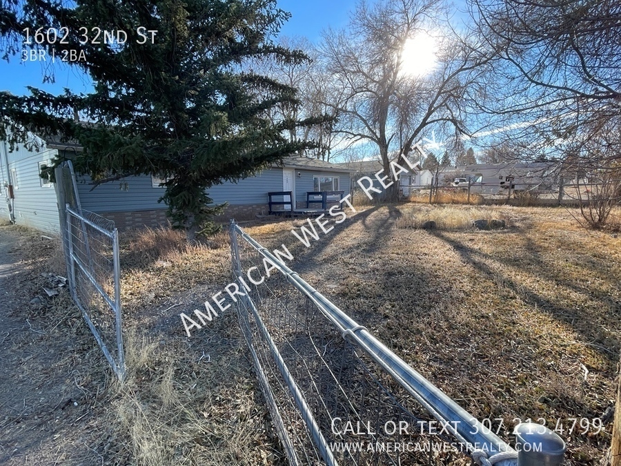 1602 32nd St in Cody, WY - Building Photo