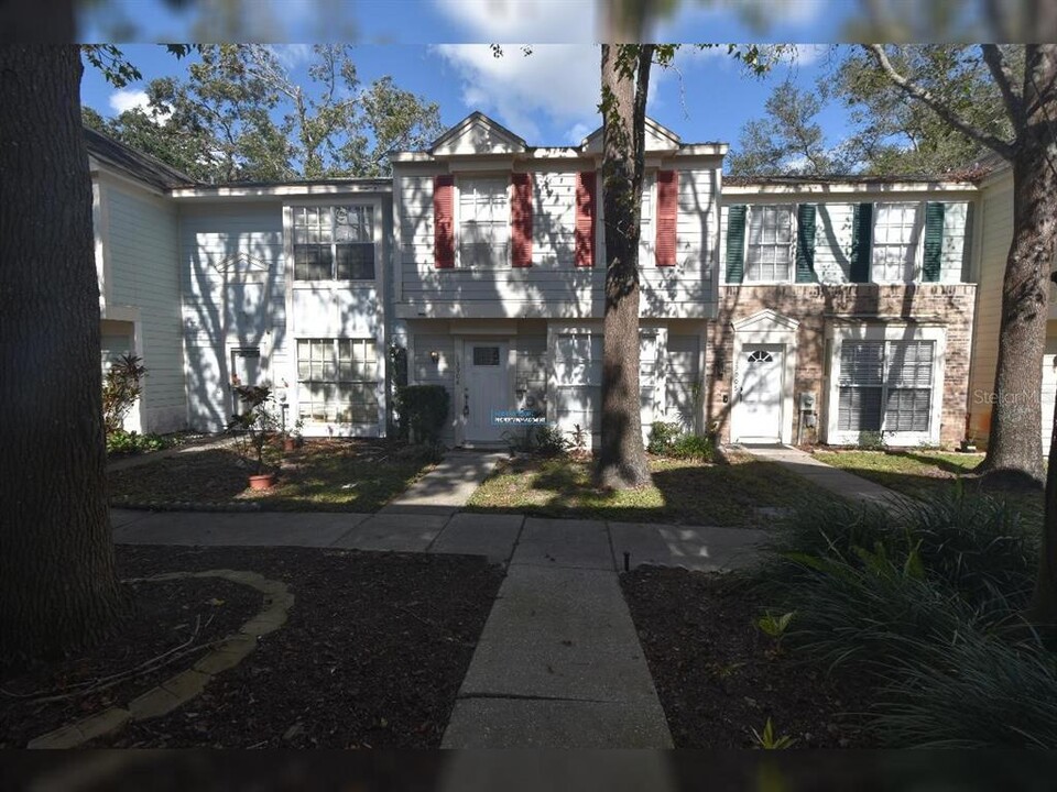 13908 Fletchers Mill Dr in Tampa, FL - Building Photo