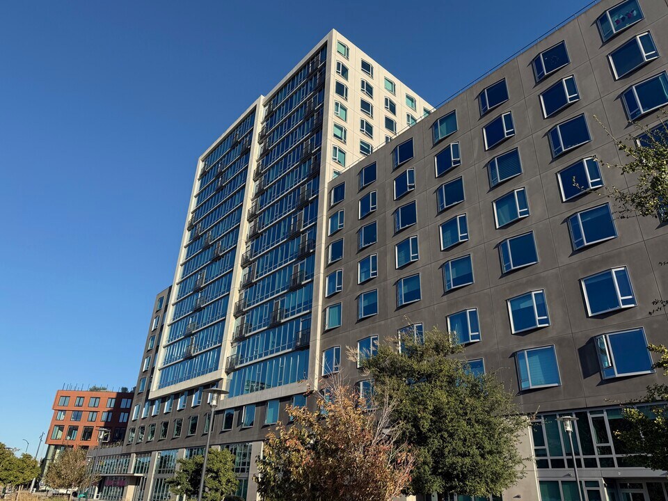 1000 3rd St, Unit #1003 in San Francisco, CA - Building Photo