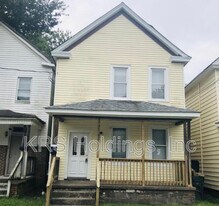 1212 28th St in Newport News, VA - Building Photo