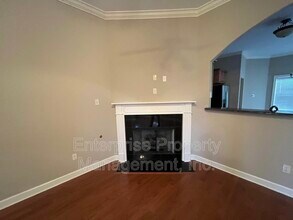 6880 Lagrange Pines Rd in Cordova, TN - Building Photo - Building Photo
