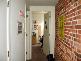 29 Brainerd Rd, Unit 305 in Boston, MA - Building Photo