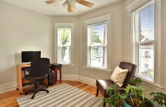 34 Birch St, Unit 2 in Saugus, MA - Building Photo - Building Photo