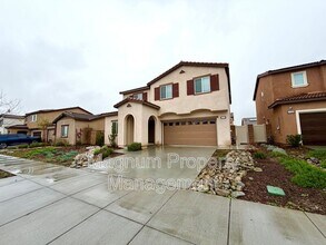 31356 Sycamore Leaf Dr in Winchester, CA - Building Photo - Building Photo