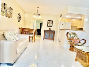 42 Tilford C in Deerfield Beach, FL - Building Photo - Building Photo